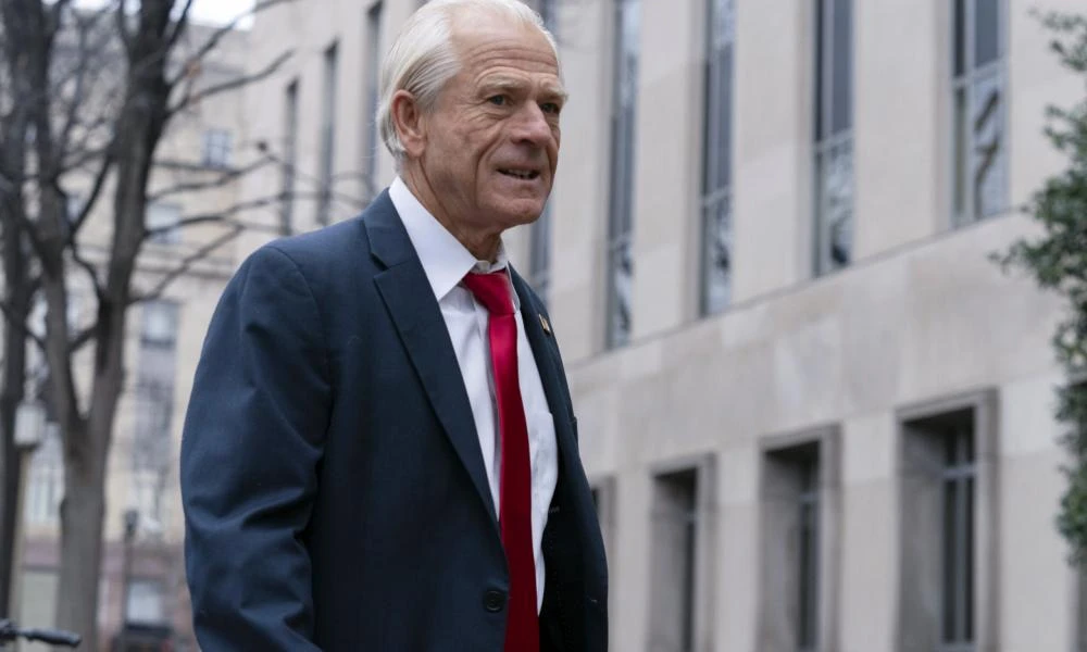ΗΠΑ: Πρώην σύμβουλος του Τραμπ έλαβε ποινή φυλάκισης 4 μηνών λόγω παρεμπόδισης έρευνας του Κογκρέσου